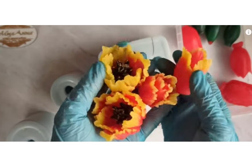 Видео по заливке тюльпанов от Анечки!